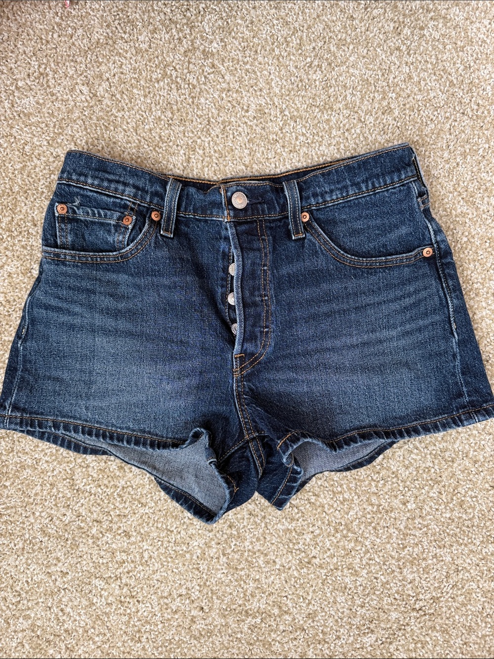 Levi Denim Shorts Size 28
